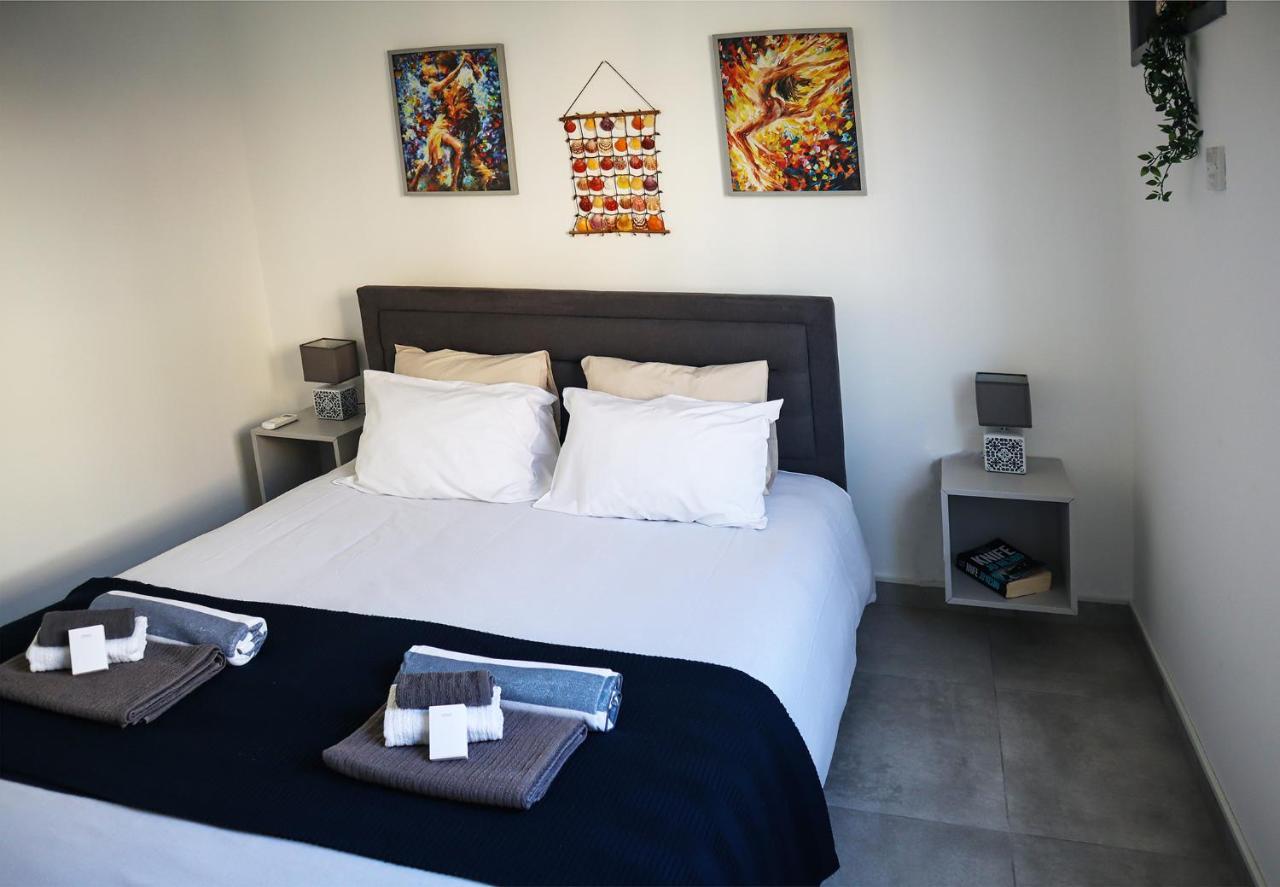Paphos Alex'S Vacation Suite - 100M From The Beach - 6 Guests מראה חיצוני תמונה
